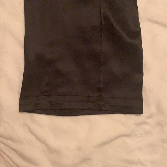 Alexader McQuee Silk Suit - Picture 13 of 16